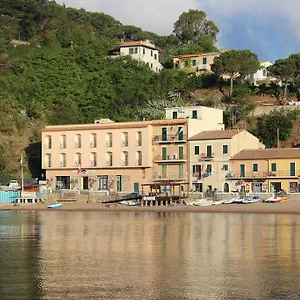 https://hotel-lapprodo-porto-azzurro.it-tuscanyhotel.com